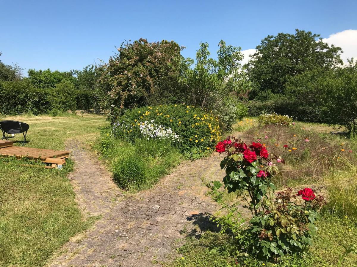 Les Gites De Belle Roche Mâcon Exterior foto