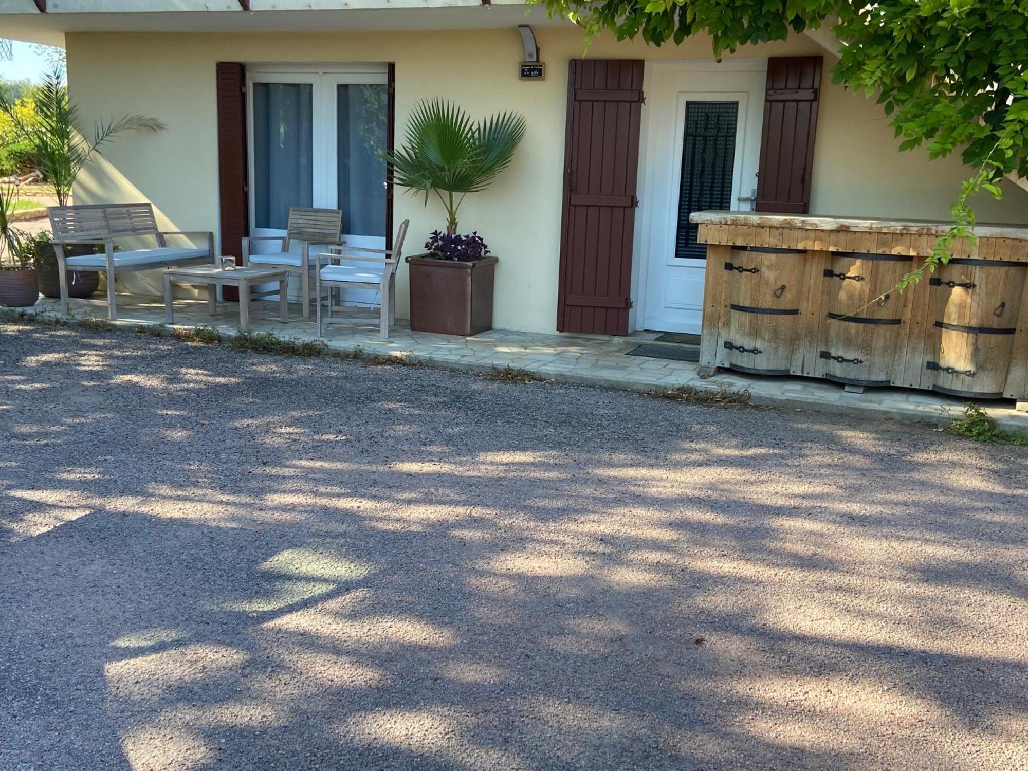 Les Gites De Belle Roche Mâcon Exterior foto